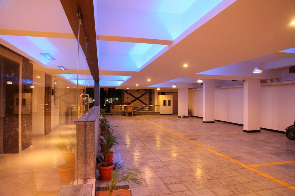Hotel Le Grand Coimbatore Ngoại thất bức ảnh