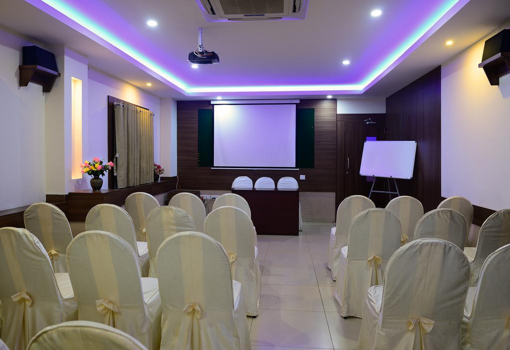 Hotel Le Grand Coimbatore Ngoại thất bức ảnh