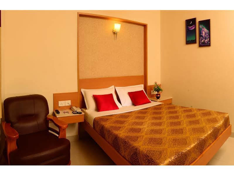 Hotel Le Grand Coimbatore Ngoại thất bức ảnh